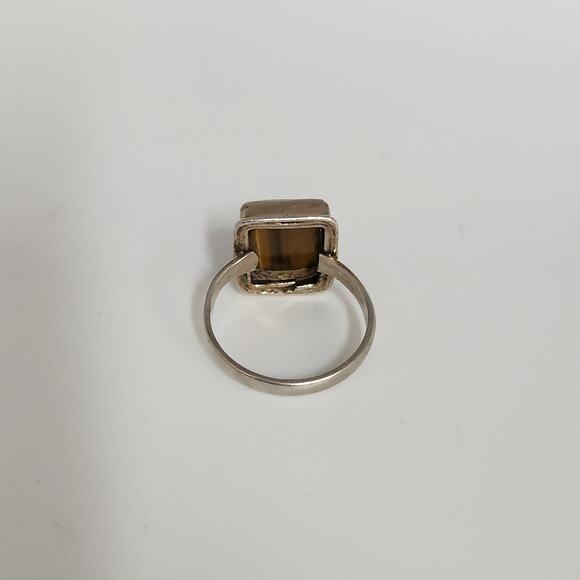 Handcrafted Sterling Silver Ring With Rectangular Tiger's Eye Cabochon - Picture 5 of 9